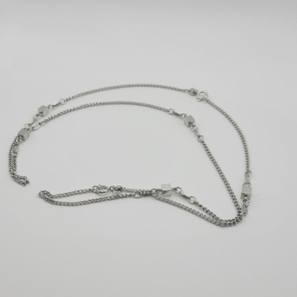 Silver Necklace With Solid Cube Accents - image 2